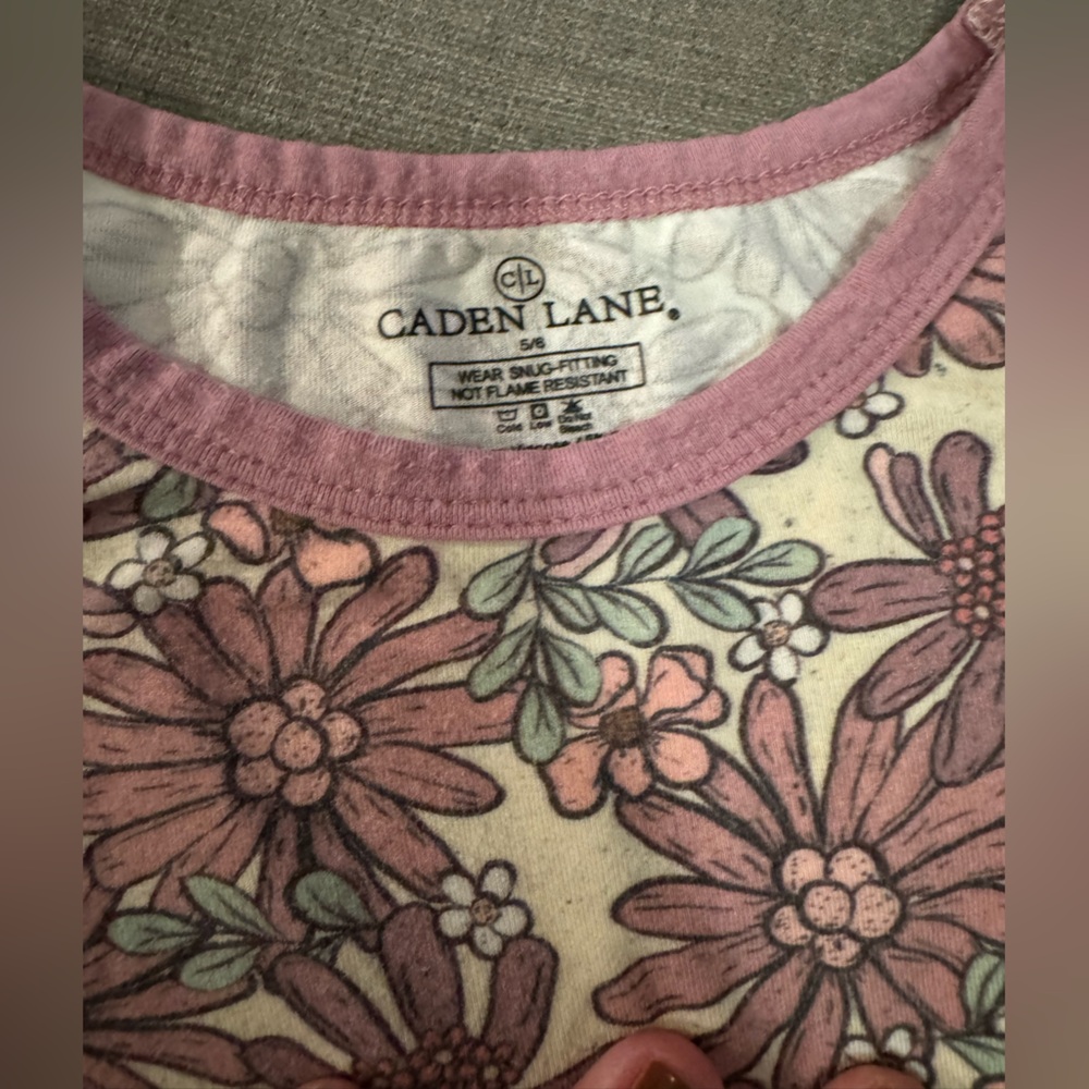 Girls bamboo PJs- Caden Lane/ 5T/ purple, cream/ guc